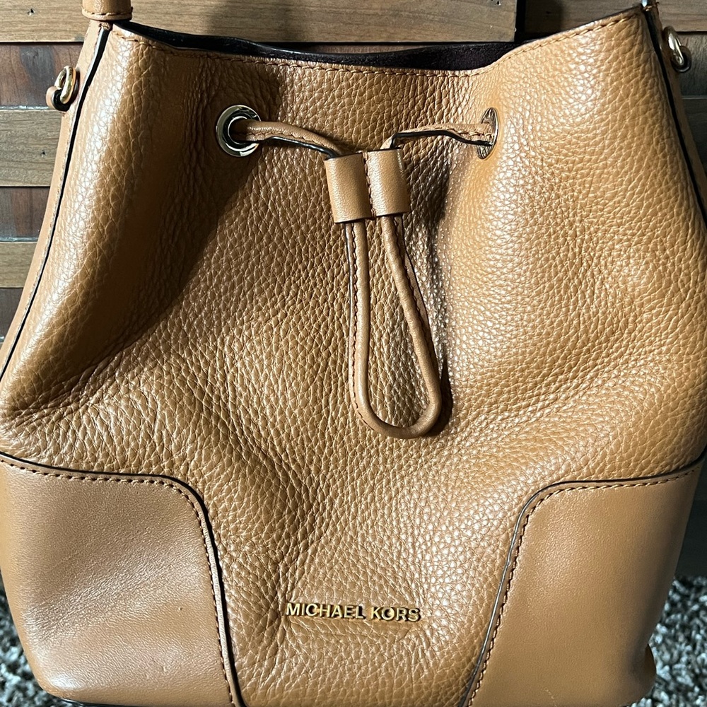 Michael Kors Crossbody Tan Leather Purse